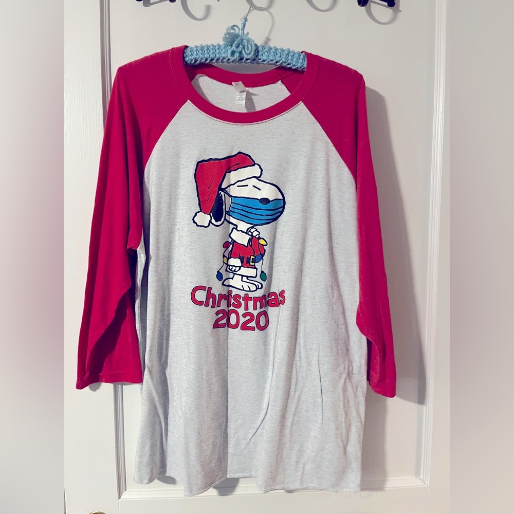Unisex raglan sleeve 2020 pandemic holiday shirt with Snoopy, XL